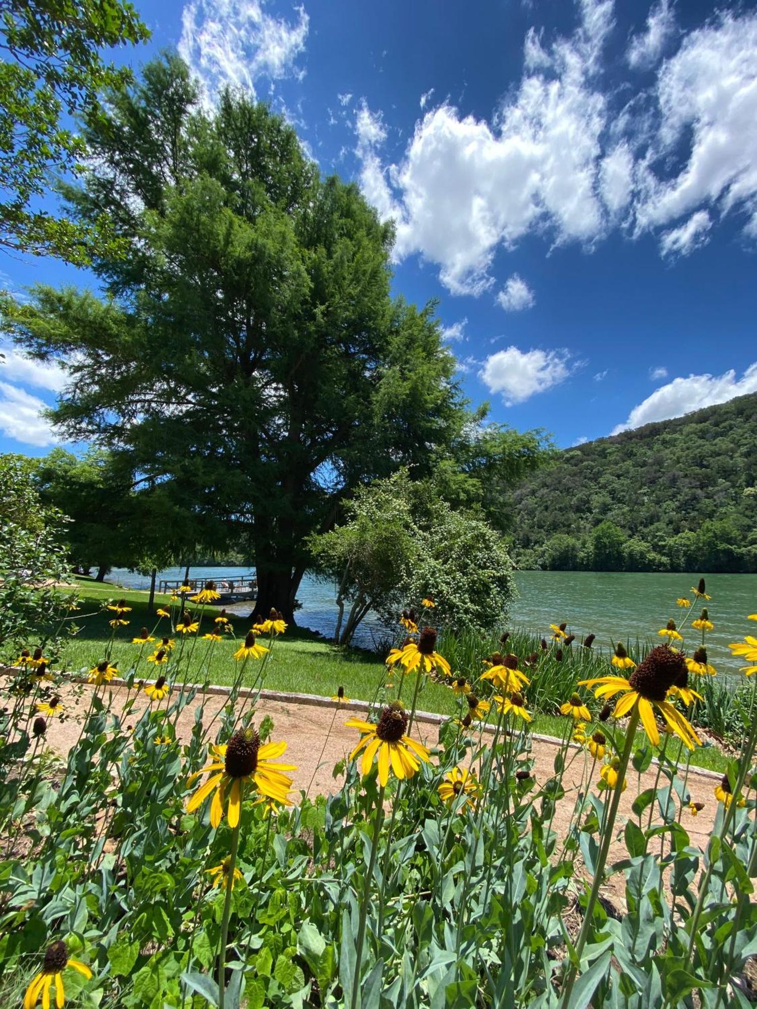 Lake Austin Spa Resort Esterno foto
